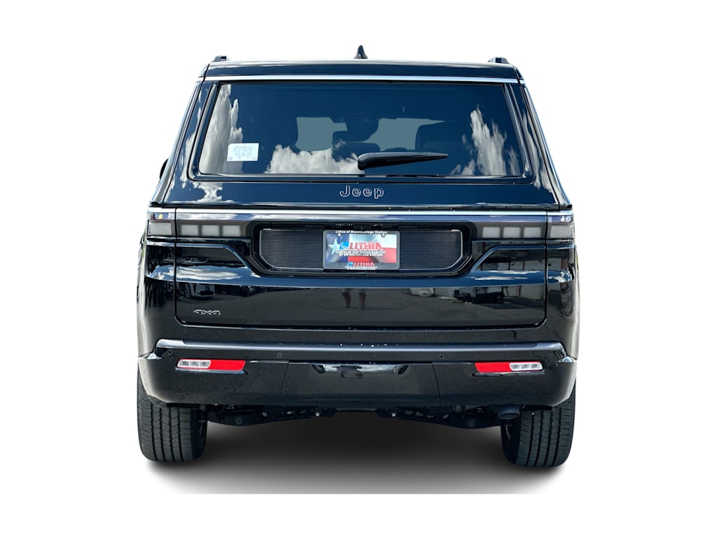 Thumbnail: 2026 Jeep Grand Wagoneer - 25