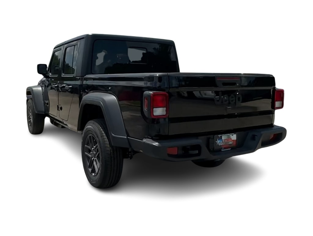 Thumbnail: 2026 Jeep Gladiator - 4