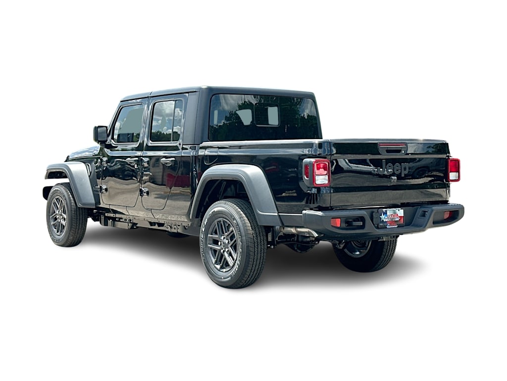 Thumbnail: 2026 Jeep Gladiator - 24