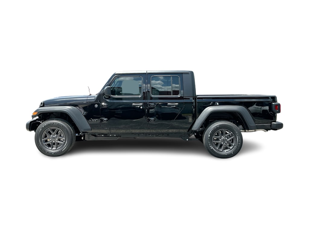 Thumbnail: 2026 Jeep Gladiator - 23