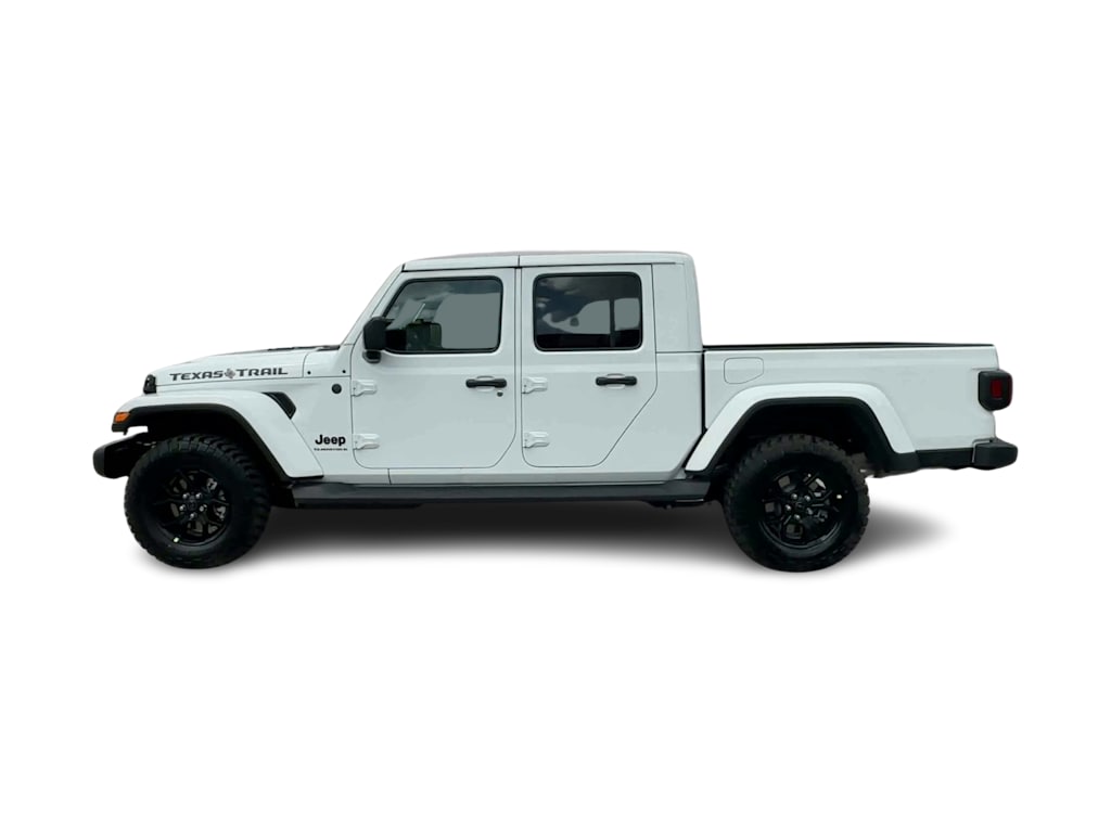 Thumbnail: 2026 Jeep Gladiator - 3