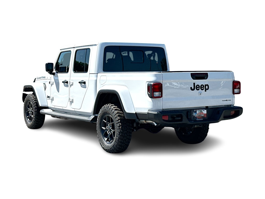Thumbnail: 2026 Jeep Gladiator - 4