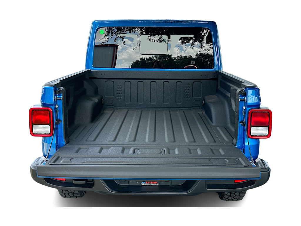 Thumbnail: 2026 Jeep Gladiator - 16