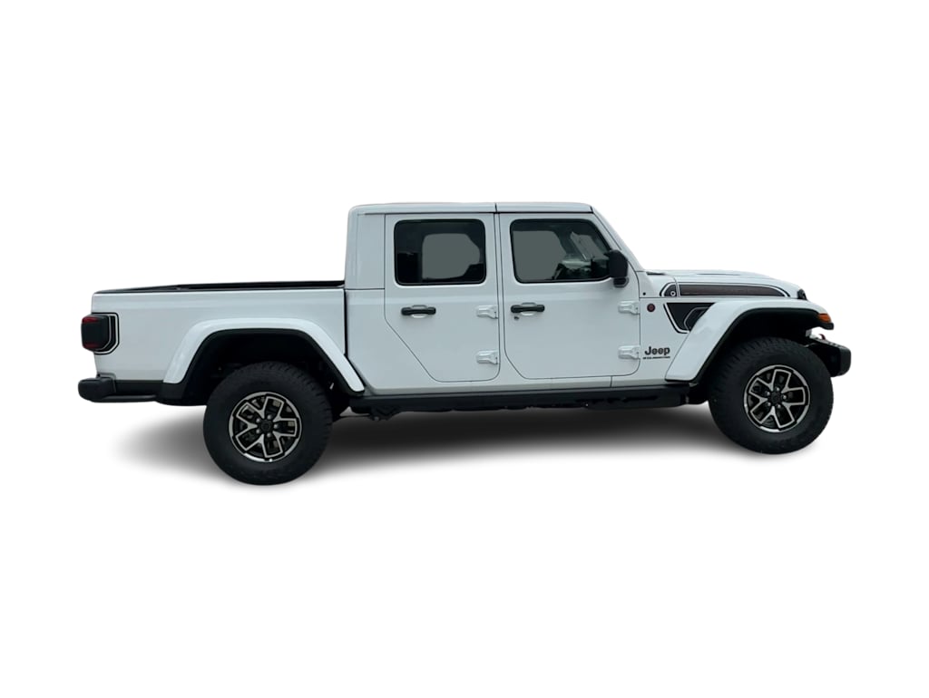 Thumbnail: 2026 Jeep Gladiator - 21