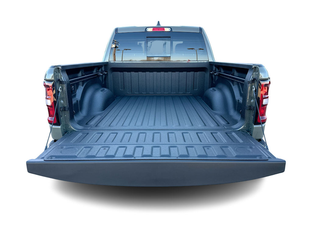 Thumbnail: 2026 RAM 1500 - 15