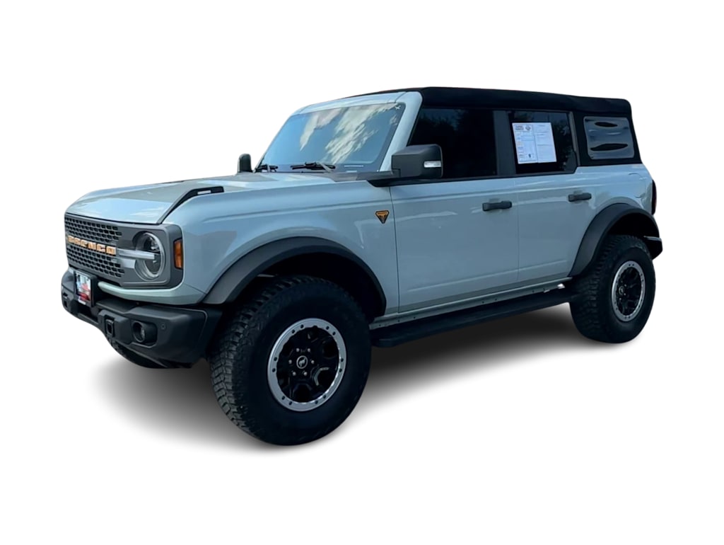Thumbnail: 2023 Ford Bronco - 3