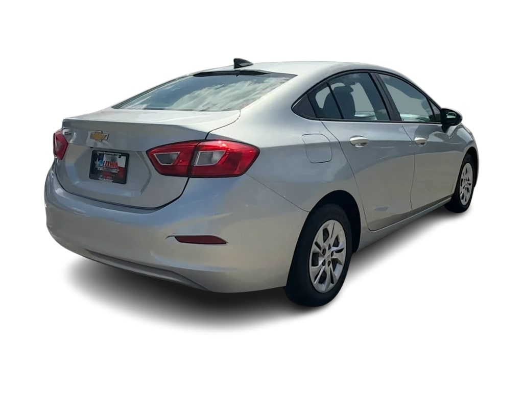 Thumbnail: 2019 Chevrolet Cruze - 20