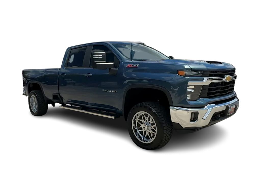 Thumbnail: 2025 Chevrolet Silverado 3500 - 18
