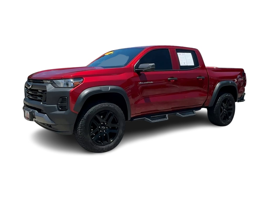 2025 Chevrolet Colorado Trail Boss - Photo 3