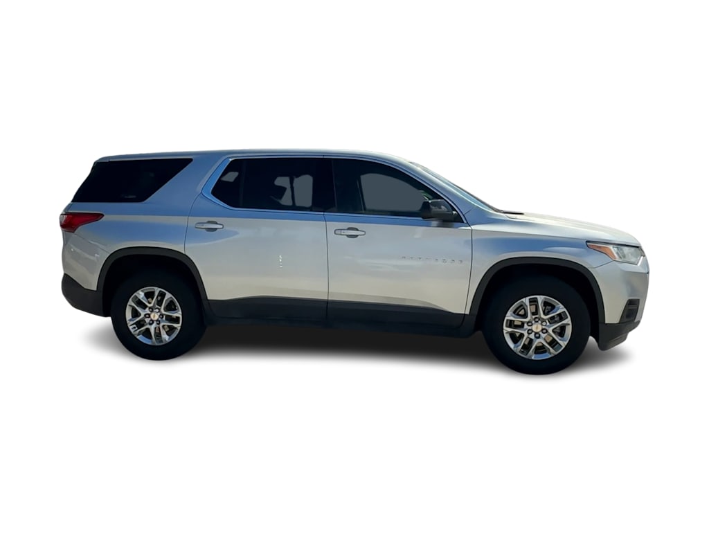 Thumbnail: 2021 Chevrolet Traverse - 20