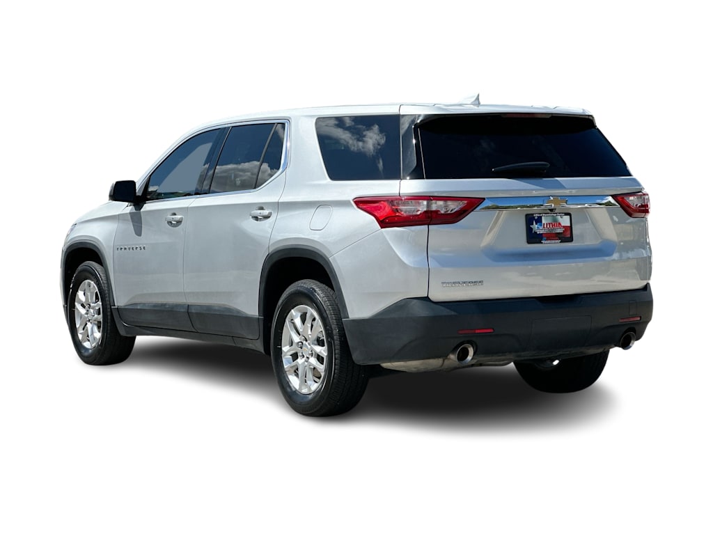 Thumbnail: 2021 Chevrolet Traverse - 23