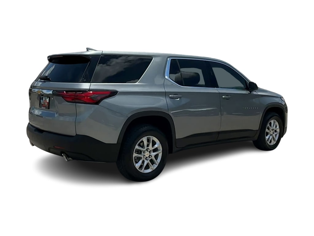 Thumbnail: 2023 Chevrolet Traverse - 21