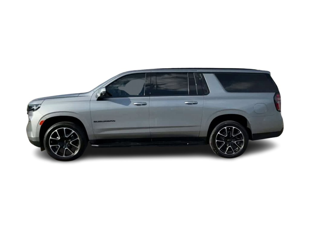 2023 Chevrolet Suburban RST 3