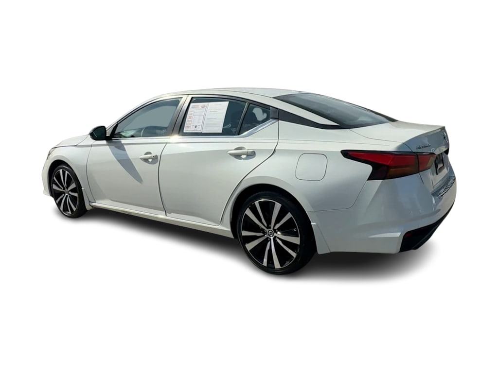 Thumbnail: 2021 Nissan Altima - 20