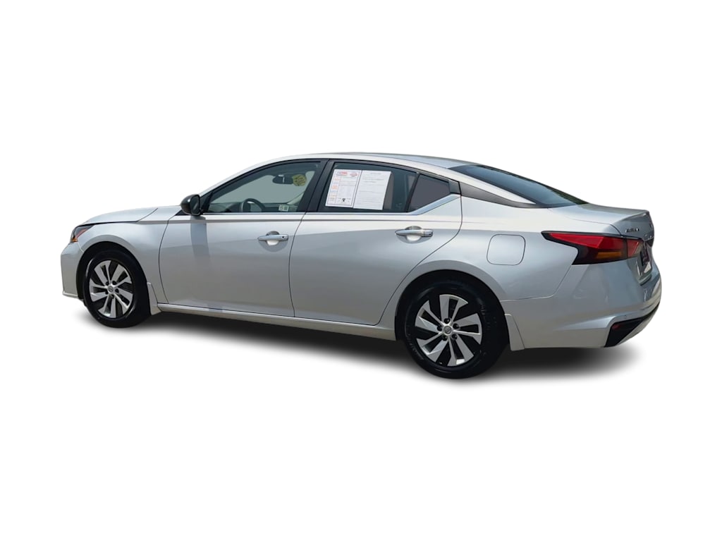 Thumbnail: 2024 Nissan Altima - 21