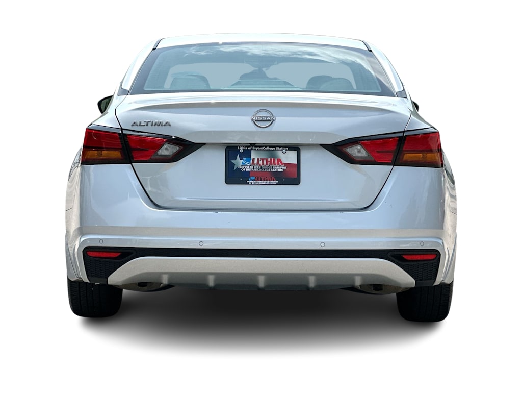 Thumbnail: 2024 Nissan Altima - 5