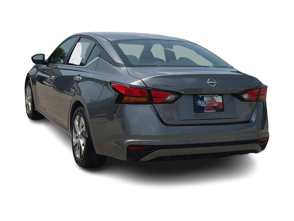 Thumbnail: 2024 Nissan Altima - 20