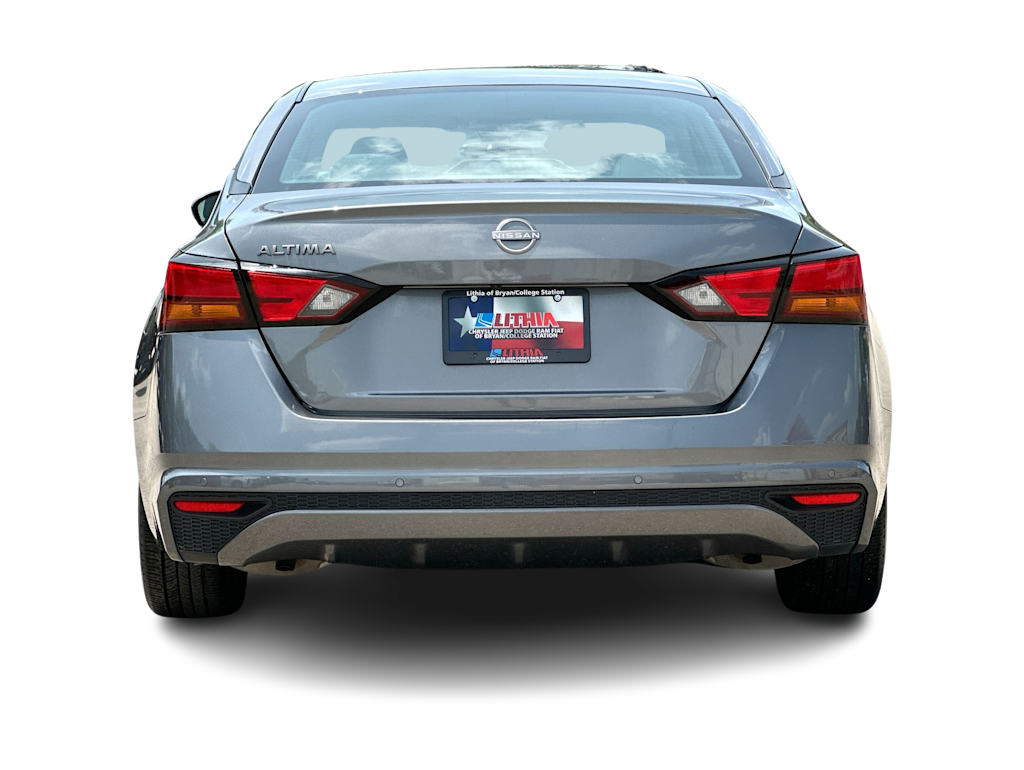 Thumbnail: 2024 Nissan Altima - 5