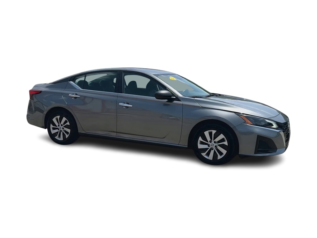 Thumbnail: 2024 Nissan Altima - 23