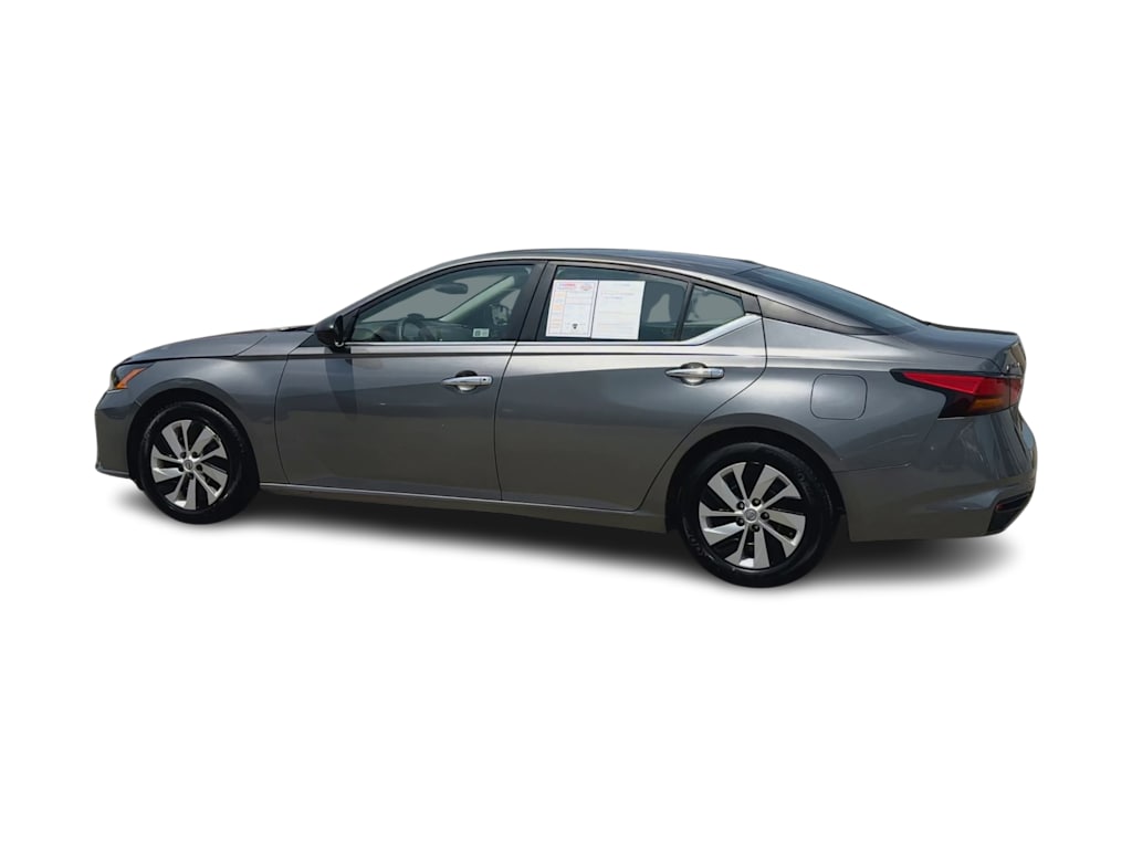 Thumbnail: 2024 Nissan Altima - 19