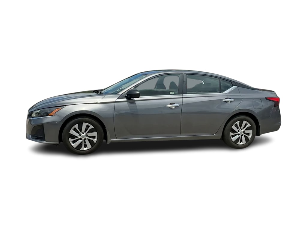 Thumbnail: 2024 Nissan Altima - 3