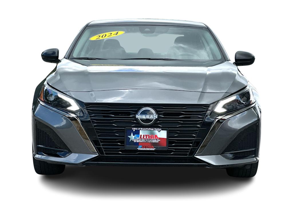 Thumbnail: 2024 Nissan Altima - 24