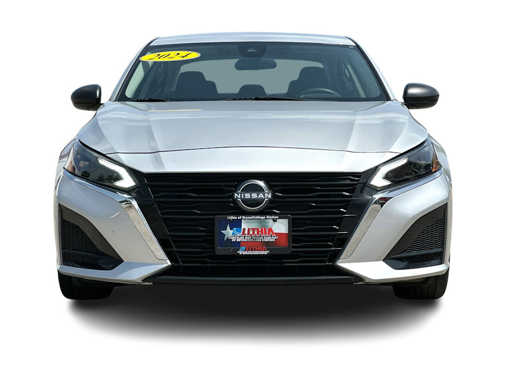 Thumbnail: 2024 Nissan Altima - 21