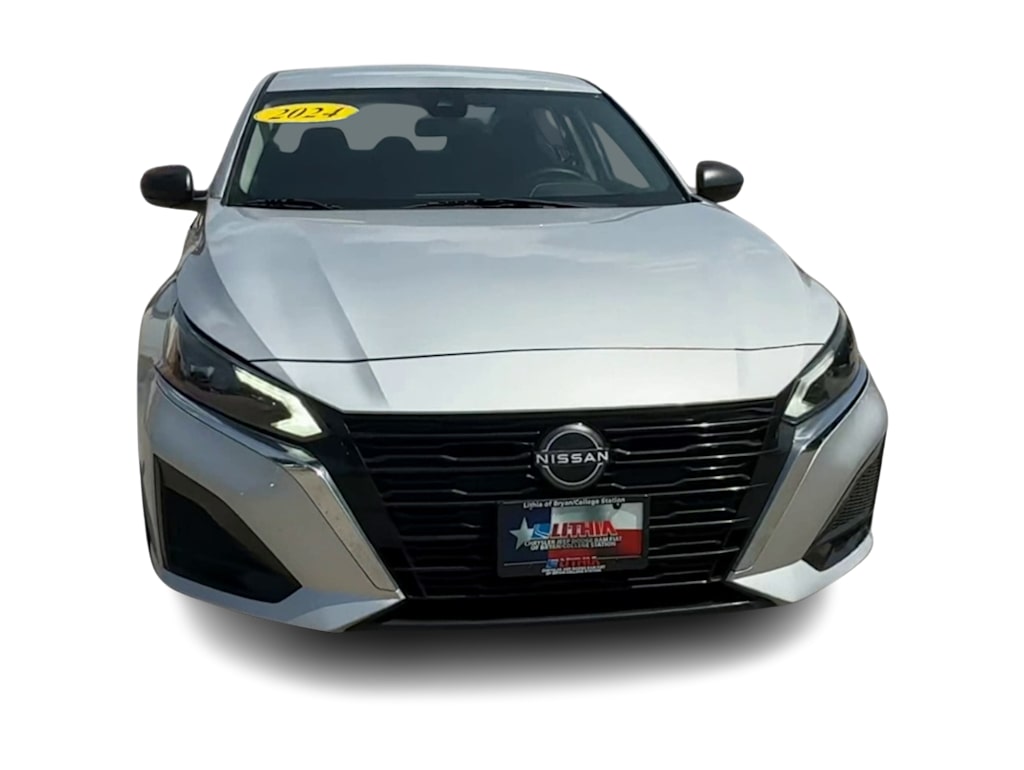 Thumbnail: 2024 Nissan Altima - 6