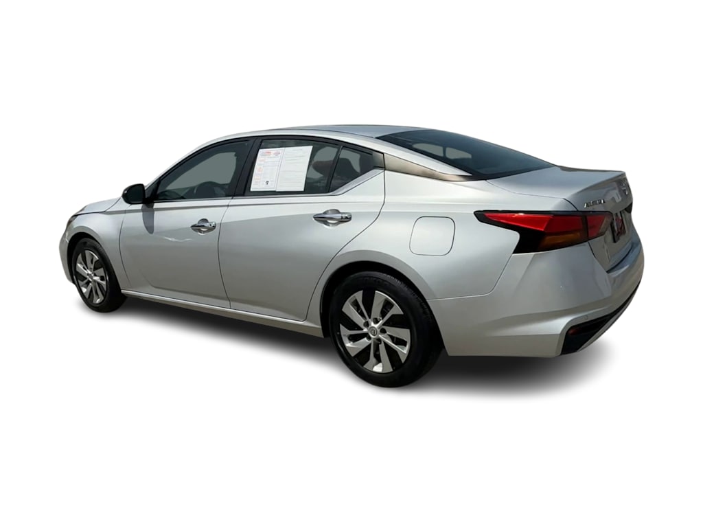 Thumbnail: 2024 Nissan Altima - 4