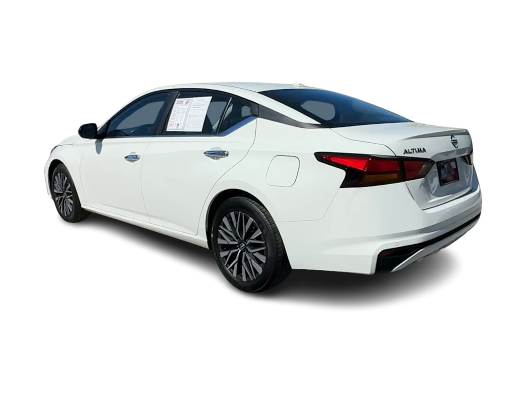 Thumbnail: 2025 Nissan Altima - 4