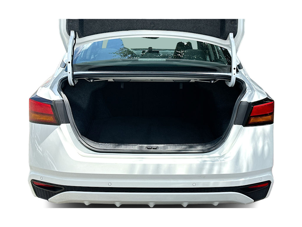 Thumbnail: 2025 Nissan Altima - 16