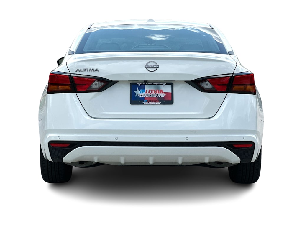 Thumbnail: 2025 Nissan Altima - 25