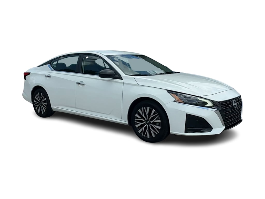 Thumbnail: 2025 Nissan Altima - 19
