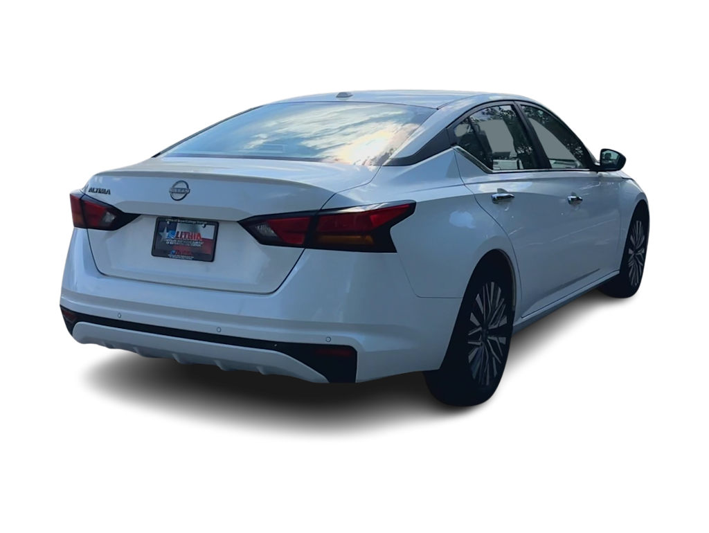 Thumbnail: 2025 Nissan Altima - 20