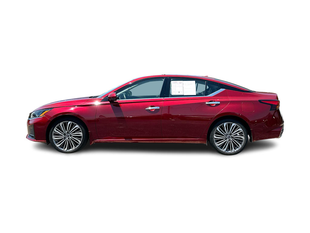 Thumbnail: 2024 Nissan Altima - 24