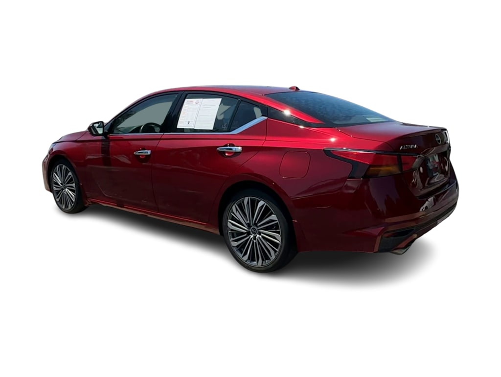Thumbnail: 2024 Nissan Altima - 4