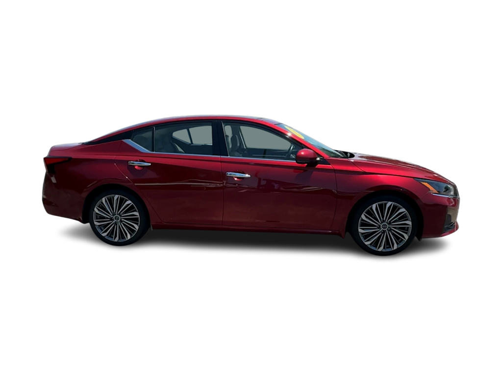 Thumbnail: 2024 Nissan Altima - 22
