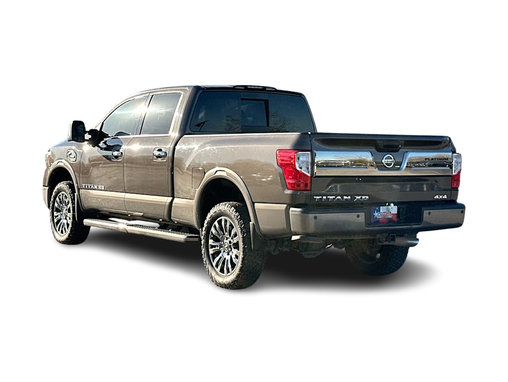2019 Nissan Titan Platinum Reserve 4