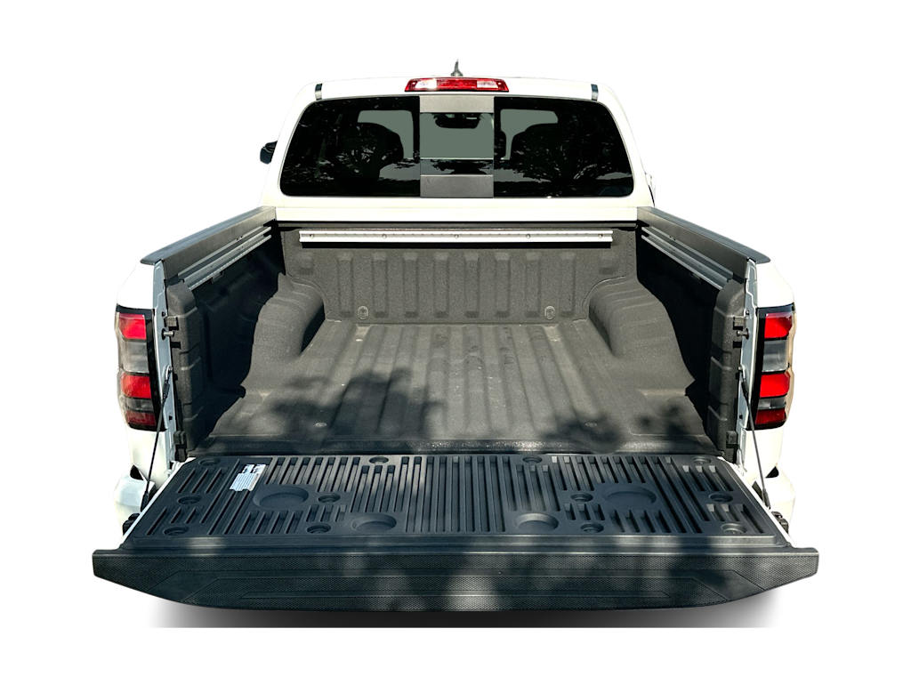 Thumbnail: 2024 Nissan Frontier - 15