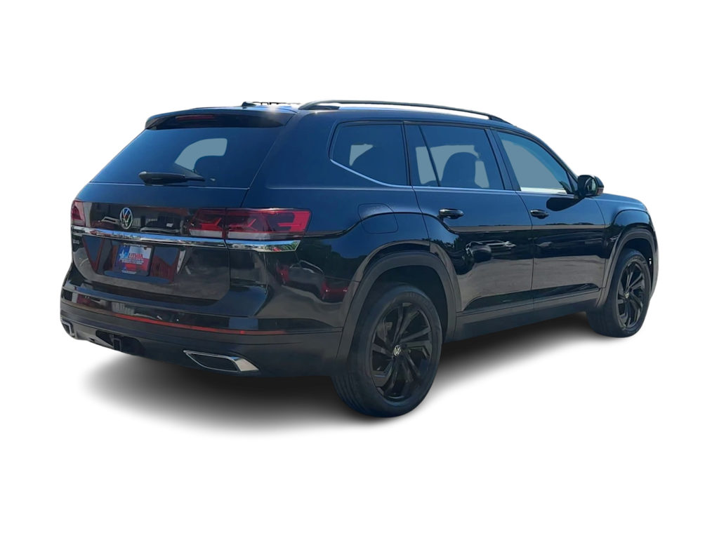 Thumbnail: 2022 Volkswagen Atlas - 22