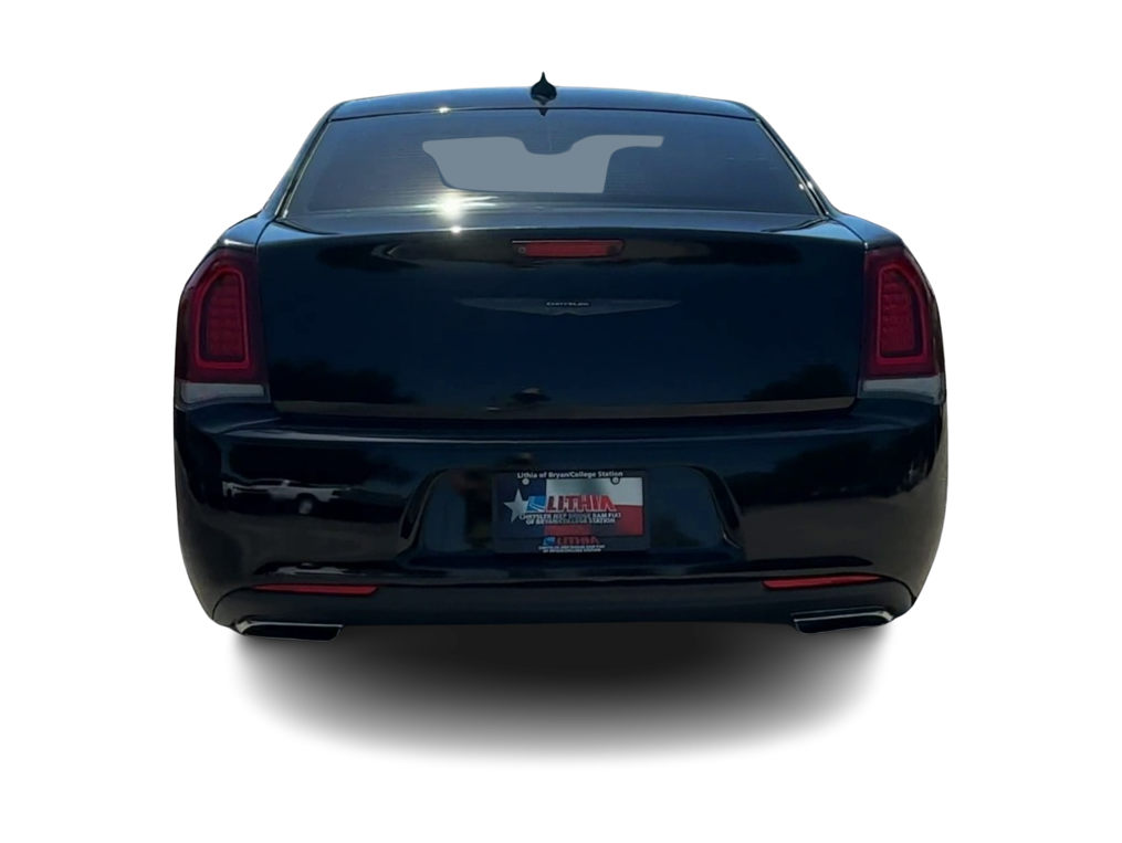 Thumbnail: 2020 Chrysler 300 - 5