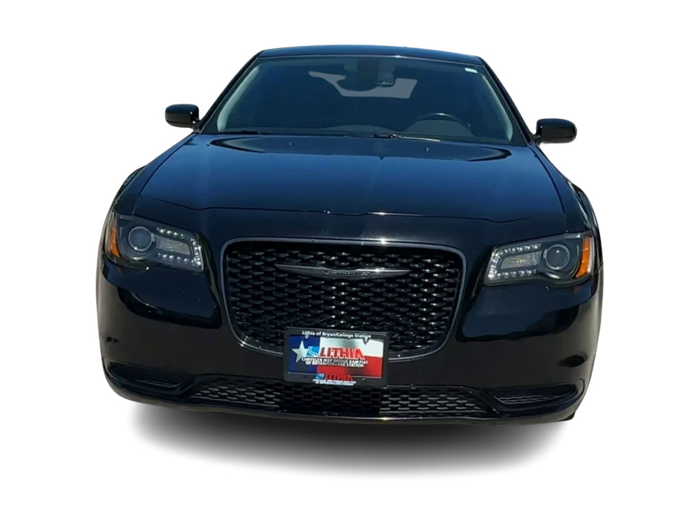 Thumbnail: 2020 Chrysler 300 - 6
