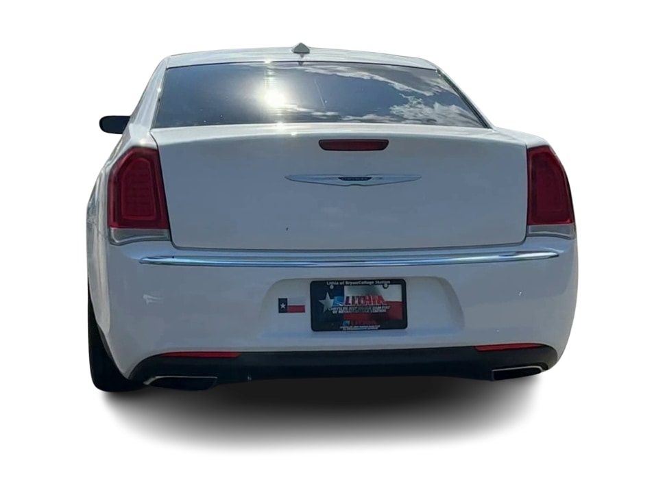 Thumbnail: 2019 Chrysler 300 - 5