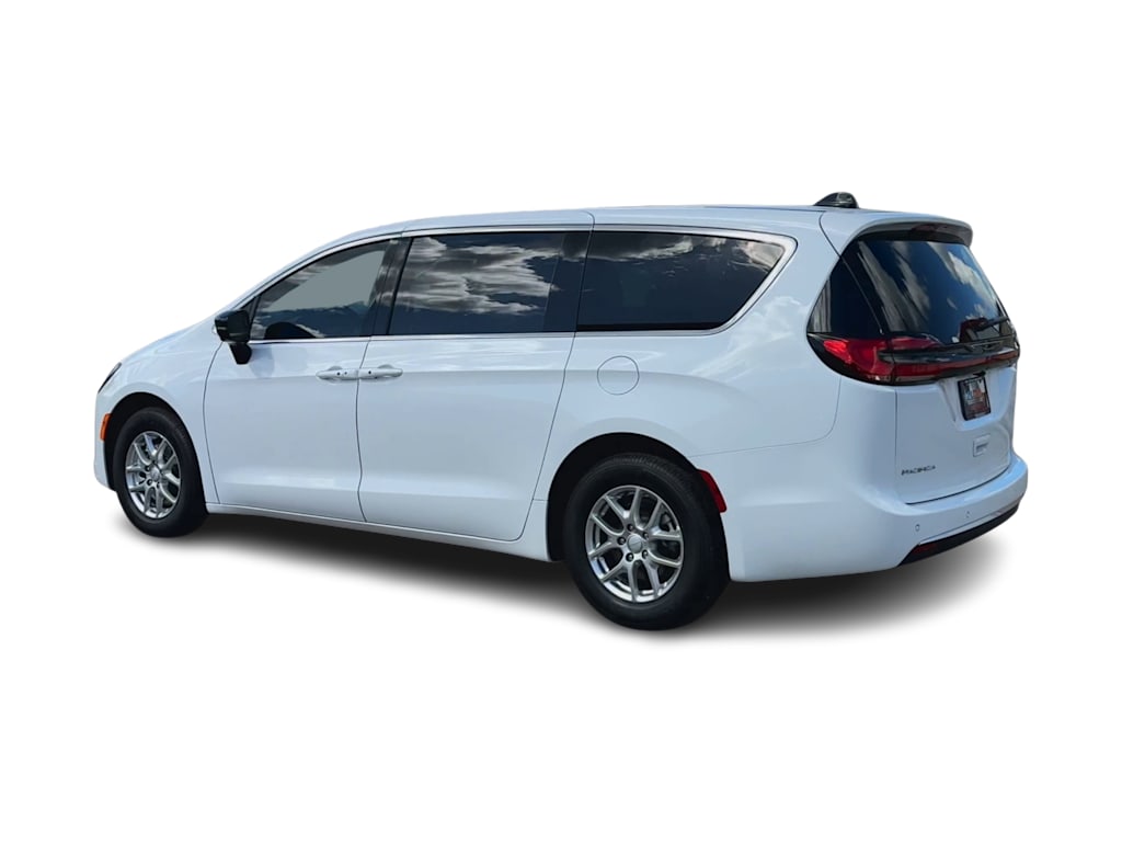 Thumbnail: 2027 Chrysler Pacifica - 21