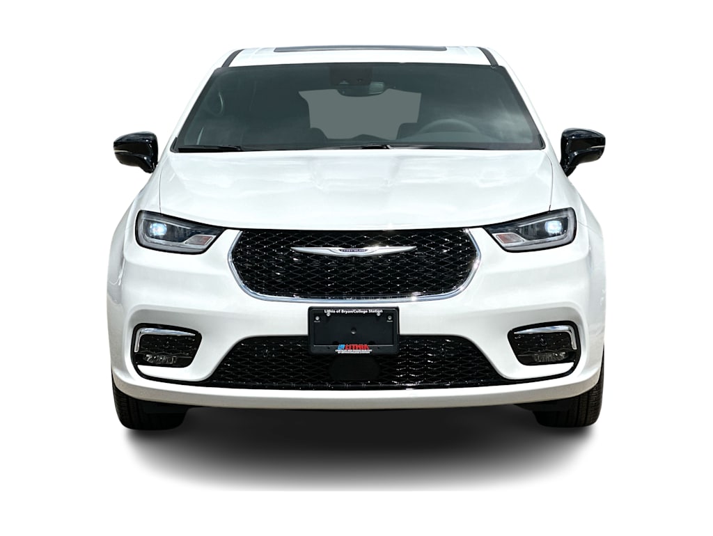 Thumbnail: 2026 Chrysler Pacifica - 6