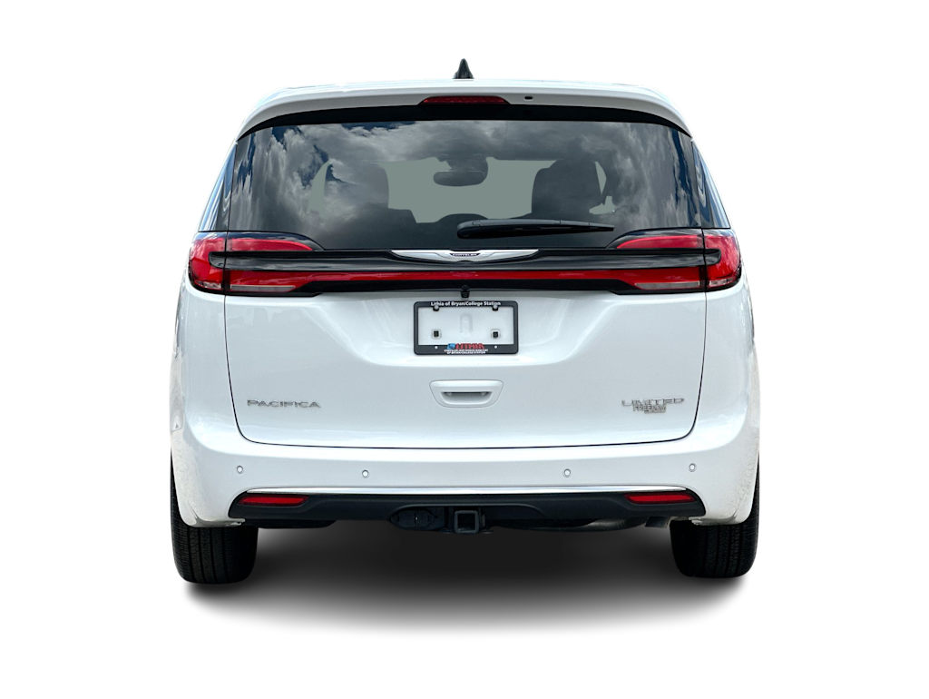Thumbnail: 2026 Chrysler Pacifica - 25