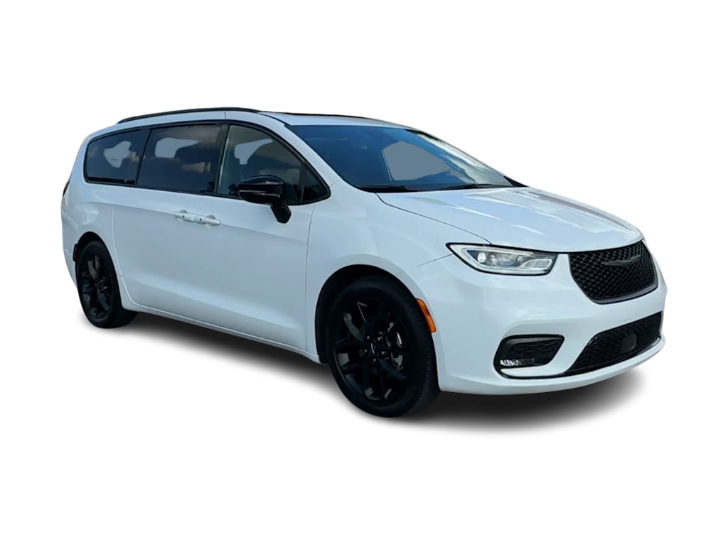 Thumbnail: 2025 Chrysler Pacifica - 18