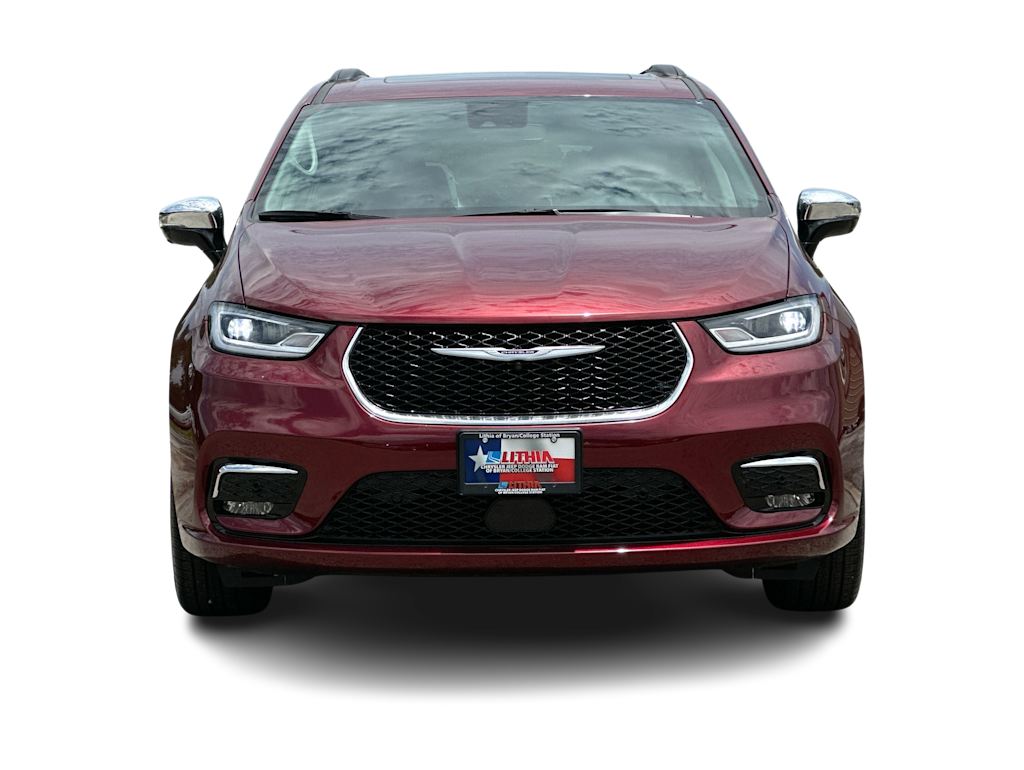 Thumbnail: 2023 Chrysler Pacifica - 22