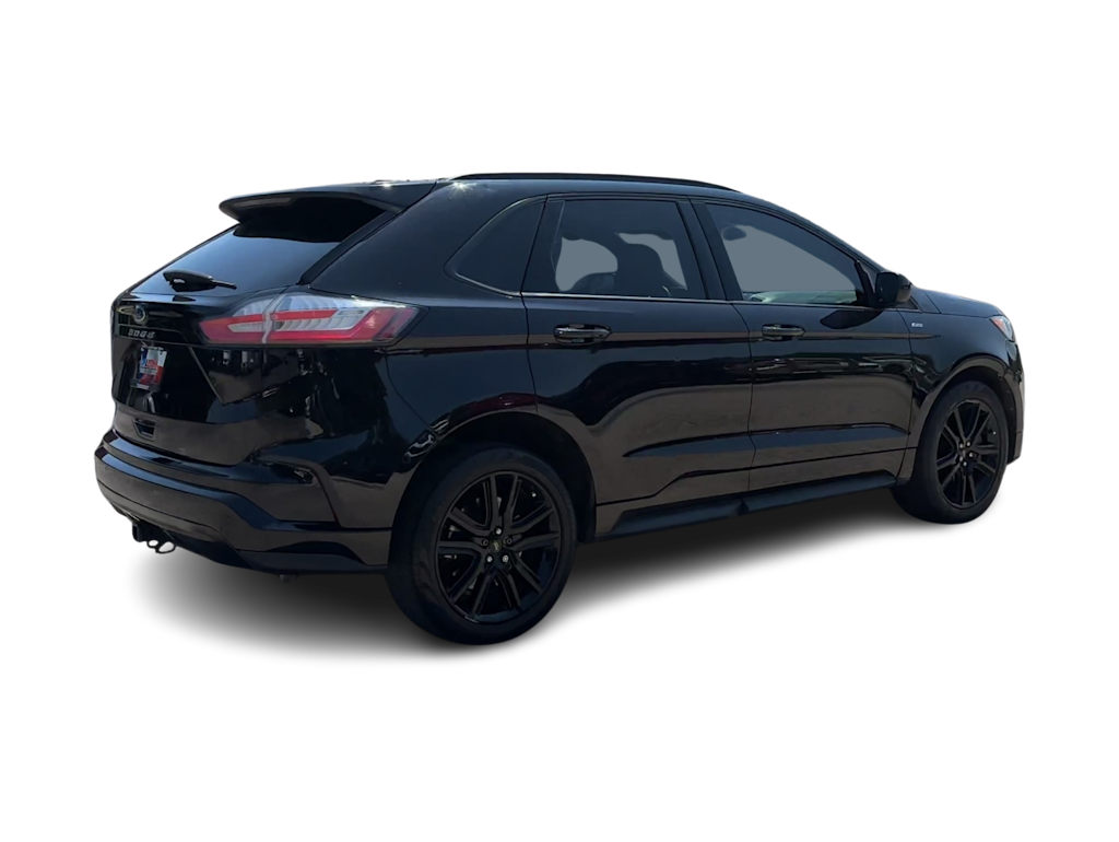 Thumbnail: 2022 Ford Edge - 21