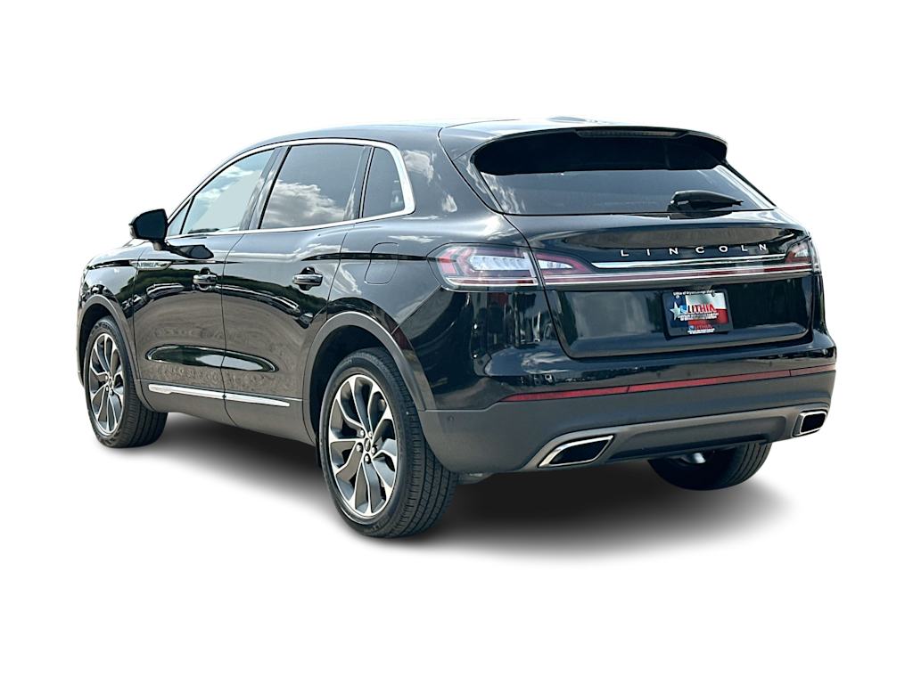 Thumbnail: 2023 Lincoln Nautilus - 25